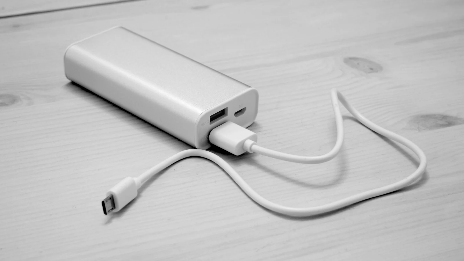 Power Banks on Flights: Check Watt-Hours, Not Just mAh